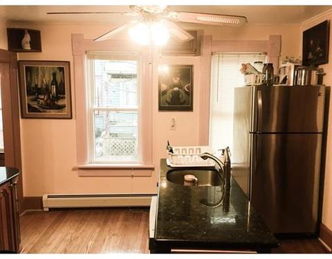 69 Dawes St, Springfield, MA 01109 photo 11