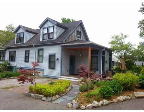 105 Tower St, Dedham, MA 02026 photo 4