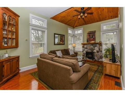 105 Tower St, Dedham, MA 02026 photo 5