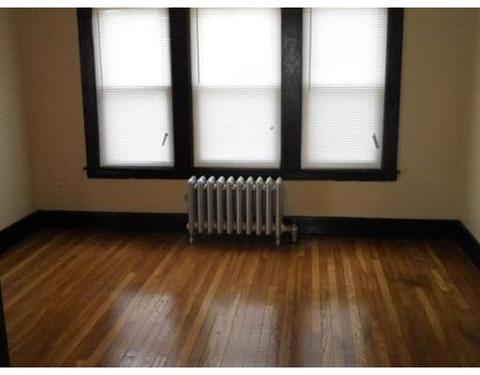 107 Bristol St, Springfield, MA 01109 photo 13