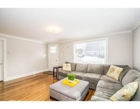 6 Lawrence Rd, Reading, MA 01867 photo 4