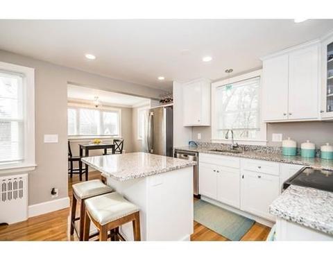 6 Lawrence Rd, Reading, MA 01867 photo 9