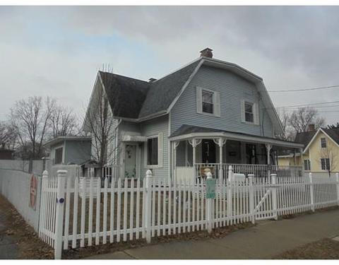 1065 Worcester St, Springfield, MA 01151 photo 2
