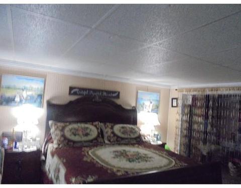 1065 Worcester St, Springfield, MA 01151 photo 6