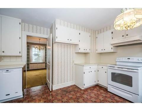 46 Prescott St, Reading, MA 01867 photo 10