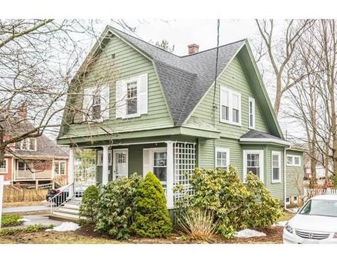 46 Prescott St, Reading, MA 01867 photo 2