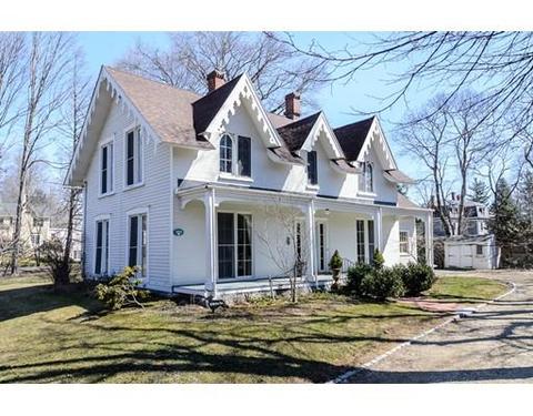 82 Old River Pl, Dedham, MA 02026 photo 2