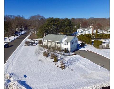 3 Locksley Rd, Danvers, MA 01923 photo 1
