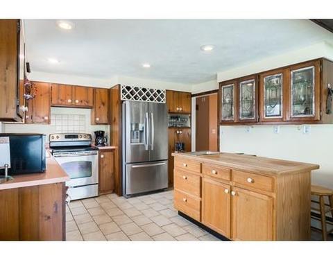 3 Locksley Rd, Danvers, MA 01923 photo 8