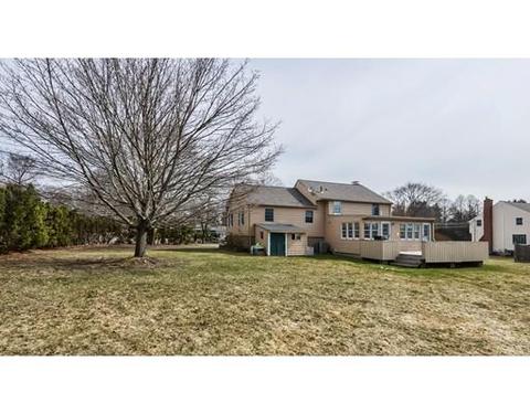 204 Centre St, Danvers, MA 01923 photo 2