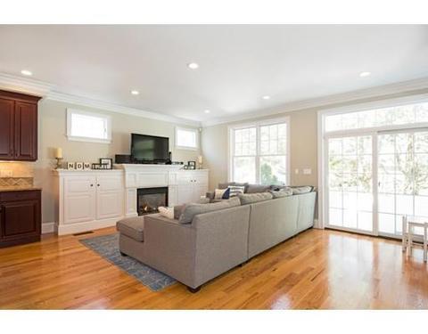 70 Hillcrest Rd, Needham, MA 02492 photo 9
