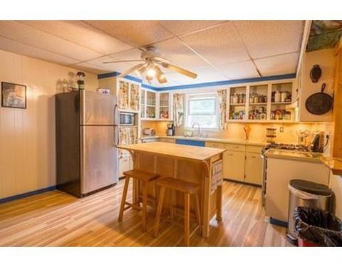 539 Main St, Townsend, MA 01474 photo 4
