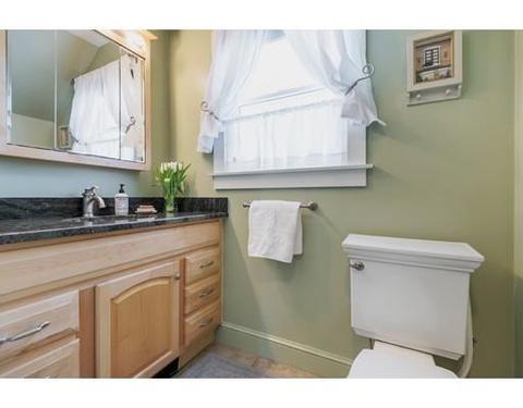35 School St, Reading, MA 01867 photo 12