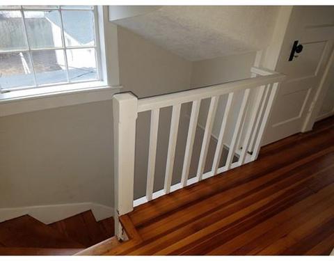 58 Cherrelyn St, Springfield, MA 01104 photo 9