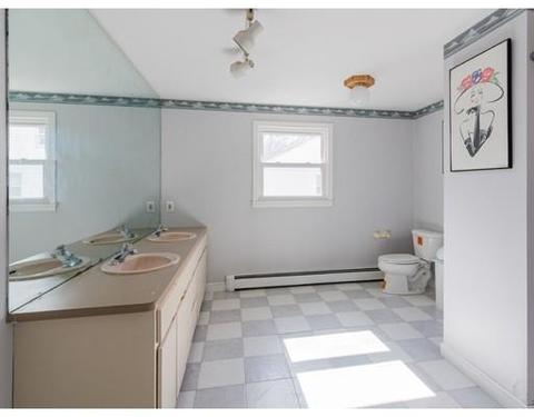 26 Argyle Rd, Dedham, MA 02026 photo 9