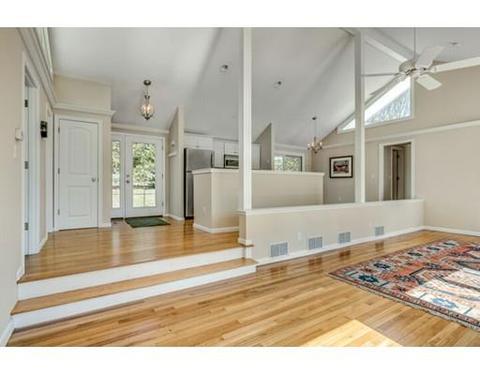 157 Abbey Gate Rd, Cotuit, MA 02635 photo 4