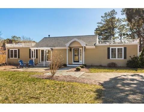 157 Abbey Gate Rd, Cotuit, MA 02635 photo 2