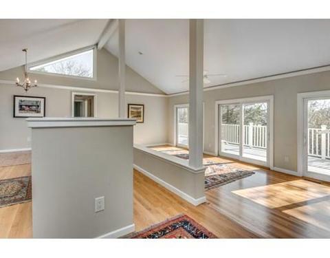 157 Abbey Gate Rd, Cotuit, MA 02635 photo 10