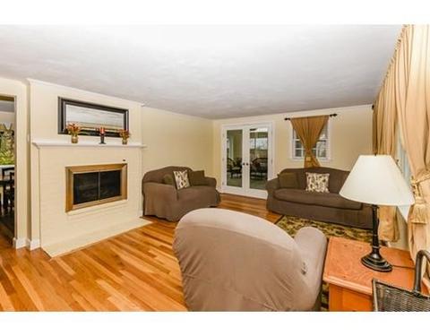 68 Ledgewood Rd, Dedham, MA 02026 photo 3
