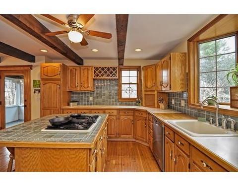 1022 Webster St, Needham, MA 02492 photo 9