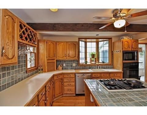 1022 Webster St, Needham, MA 02492 photo 3