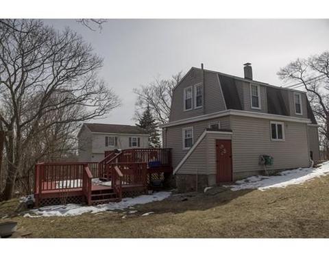 24 Hawthorne Rd, Gloucester, MA 01930 photo 4