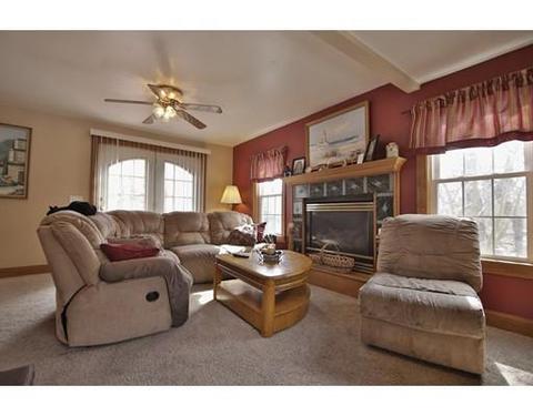 24 Hawthorne Rd, Gloucester, MA 01930 photo 12