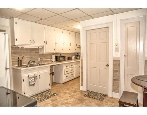 403 Page Blvd, Springfield, MA 01104 photo 8