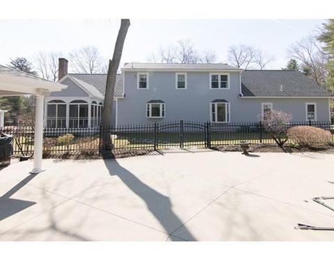 11 Independence Dr, Walpole, MA 02081 photo 2