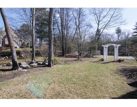 11 Independence Dr, Walpole, MA 02081 photo 24