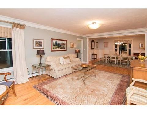 11 Independence Dr, Walpole, MA 02081 photo 10