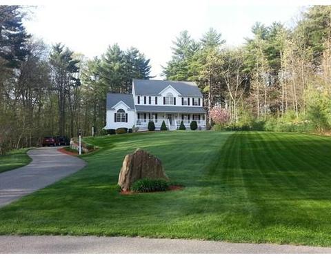 15 Cadman Rd, Mendon, MA 01756 photo 1