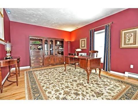 15 Cadman Rd, Mendon, MA 01756 photo 8