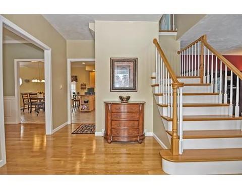 15 Cadman Rd, Mendon, MA 01756 photo 7