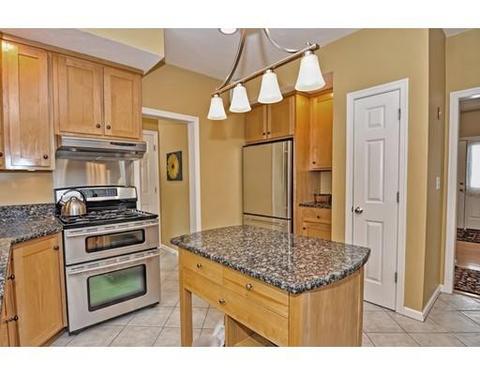 15 Cadman Rd, Mendon, MA 01756 photo 14