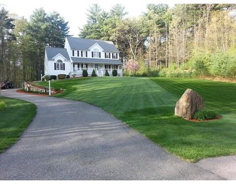 15 Cadman Rd, Mendon, MA 01756 photo 2