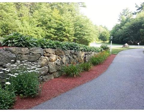 15 Cadman Rd, Mendon, MA 01756 photo 3