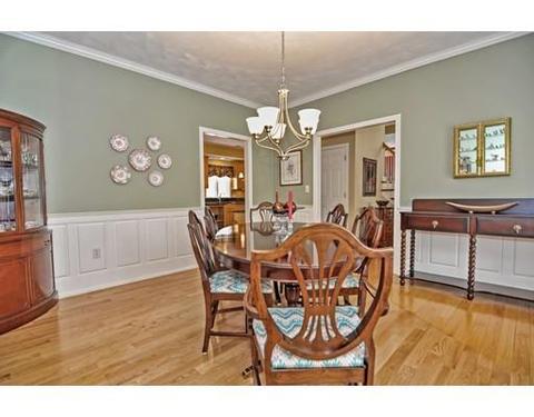 15 Cadman Rd, Mendon, MA 01756 photo 10
