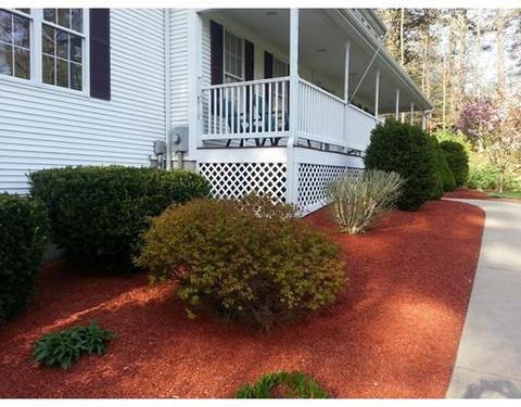 15 Cadman Rd, Mendon, MA 01756 photo 4