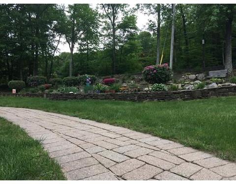 87 Hartness Rd, Sutton, MA 01590 photo 4