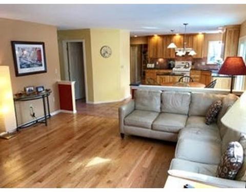 8 Charles River Dr, Franklin, MA 02038 photo 13
