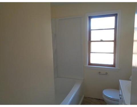 24 N Brook Rd, Springfield, MA 01119 photo 9