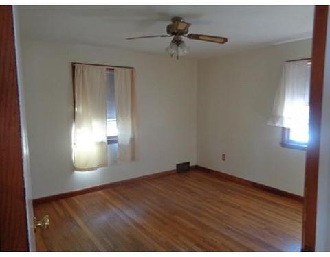 24 N Brook Rd, Springfield, MA 01119 photo 11