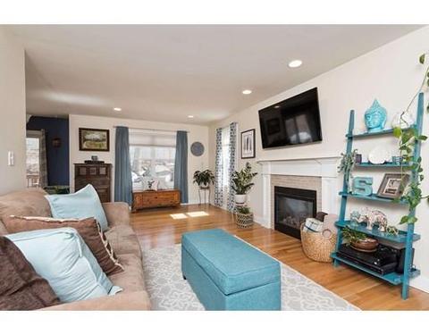 33 Powder Mill Rd, Maynard, MA 01754 photo 2