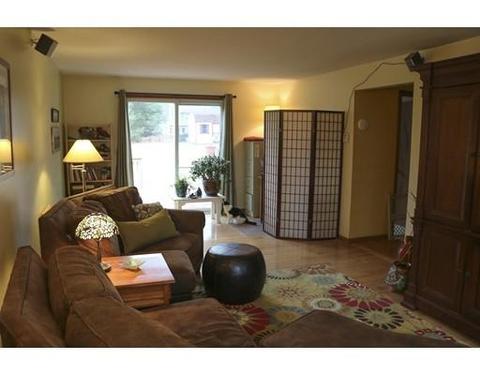 7 Laurel Dr, Easthampton, MA 01027 photo 10