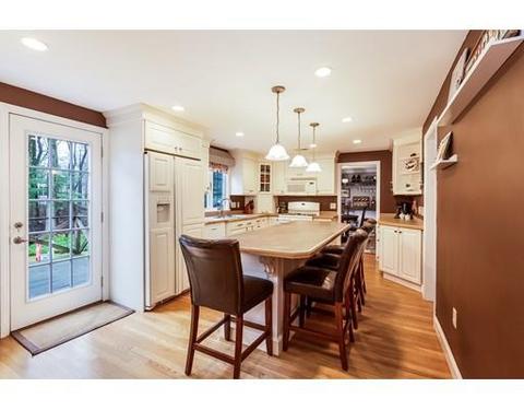 18 Travis Dr, Framingham, MA 01702 photo 8