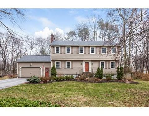18 Travis Dr, Framingham, MA 01702 photo 1