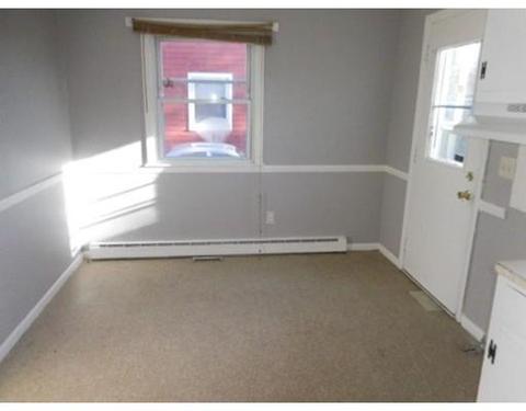 64 Humbert St, Springfield, MA 01109 photo 5