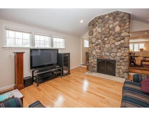 18 Park Cir, Hingham, MA 02043 photo 9