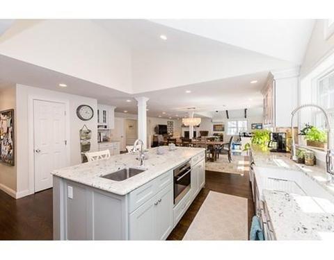 91 Stratford Rd, Needham, MA 02492 photo 5